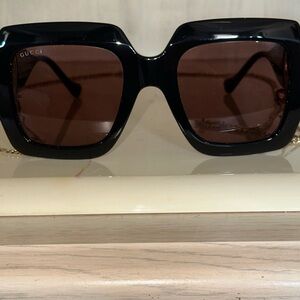 Gucci Black and Brown Square Sunglasses